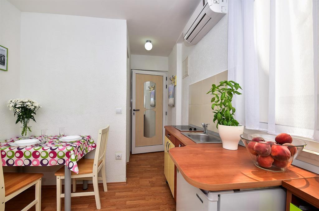 Borna Apartment Makarska